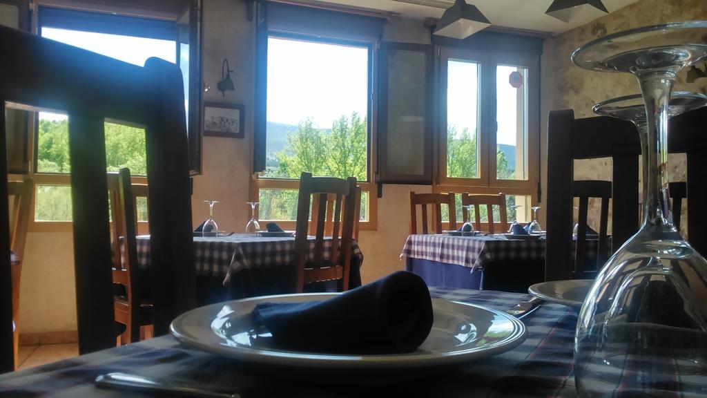 Hotel La Mesta Prádena Zewnętrze zdjęcie